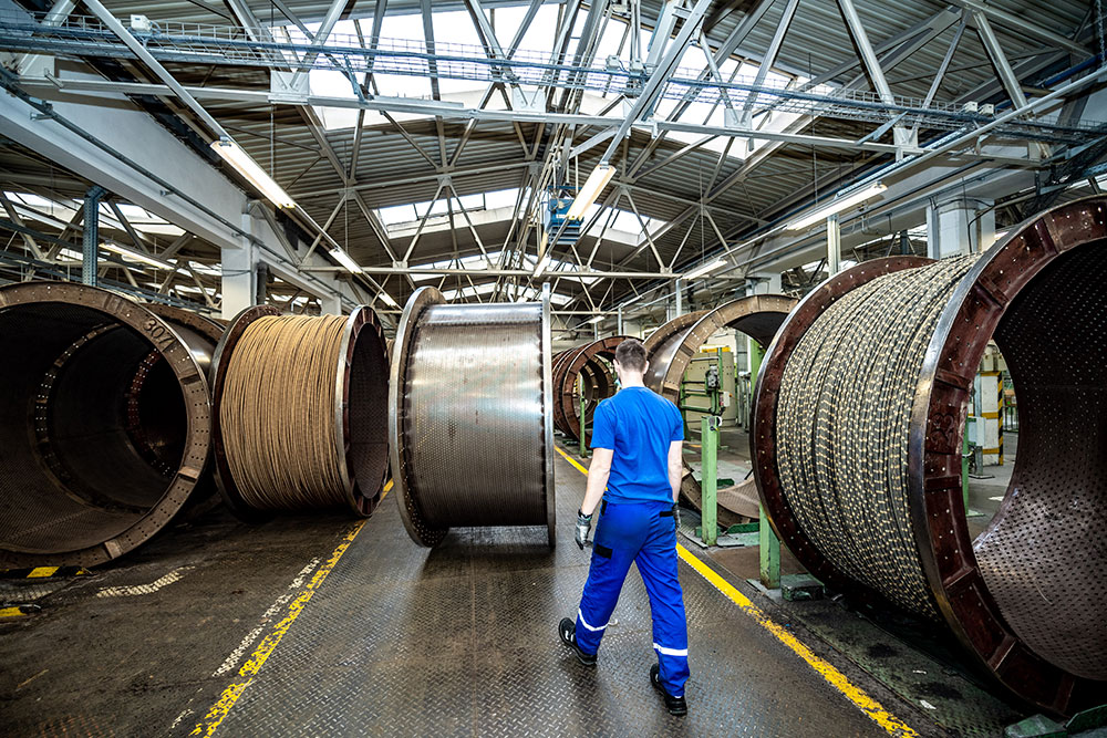 Zámečník v třísměnném provozu